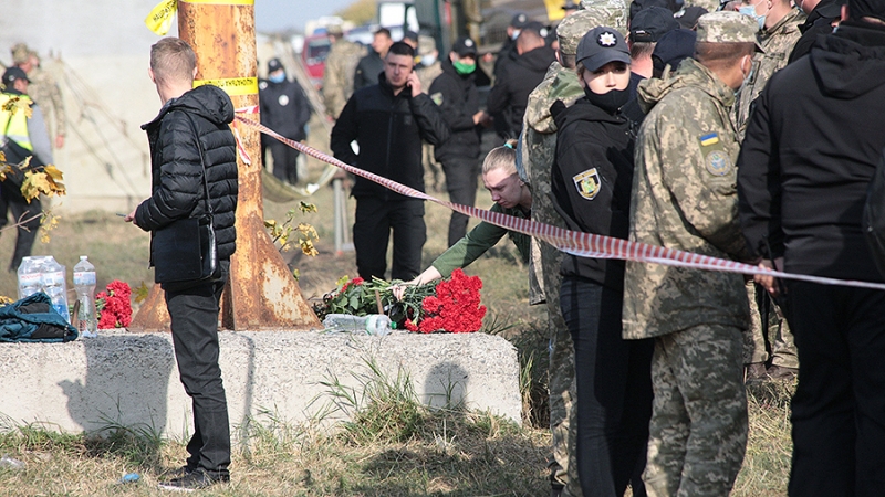 Лукашенко выразил соболезнования близким погибших в авиакатастрофе Ан-26