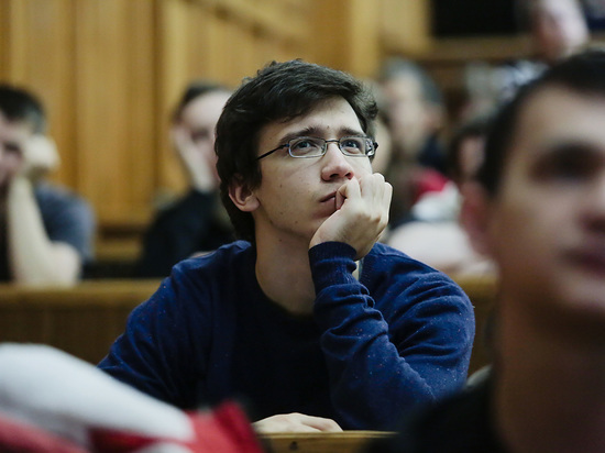 Иностранных студентов в России могут отчислить: министр посоветовал академический отпуск