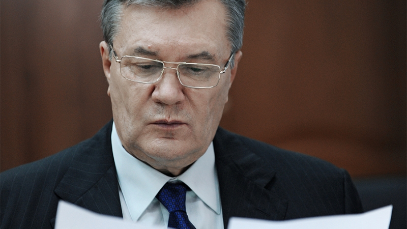 Янукович попросил суд Киева разрешить участвовать в заседании о его аресте