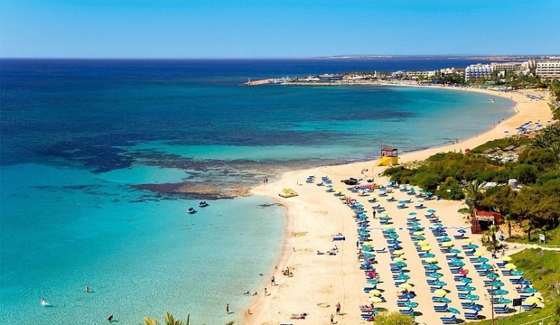 Кипр станет доступен для российских туристов весной