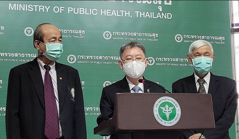 Вакцина от коронавируса не позволит туристам поехать в Таиланд без карантина