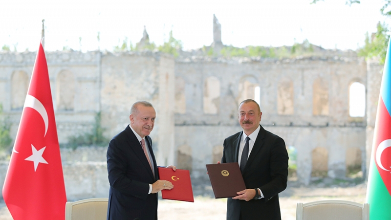 Баку и Анкара договорились о совместной обороне