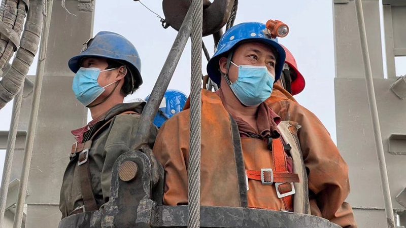 Один человек погиб и семеро пропали при взрыве на угольной шахте в КНР