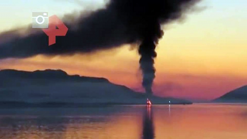 Появилось видео пожара на российском траулере в Норвегии