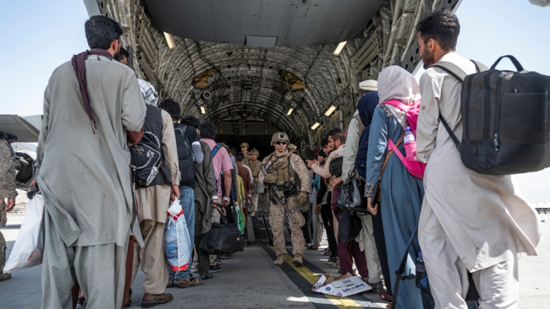 США отдадут приоритет эвакуации своих военных из Афганистана