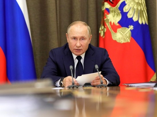 Путин и вакуум воли: Россия идет к обязательной вакцинации