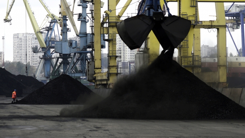 Украина получила первую партию угля из США