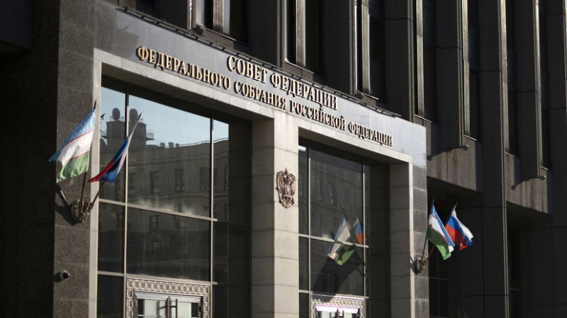Совфед ратифицировал договоры с ДНР и ЛНР о дружбе, сотрудничестве и взаимной помощи