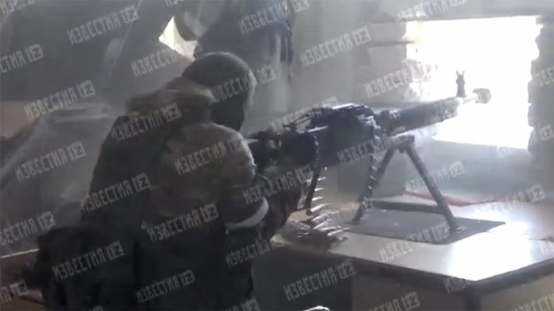 Опубликованы кадры стрельбы по огневым позициям боевиков на «Азовстали»