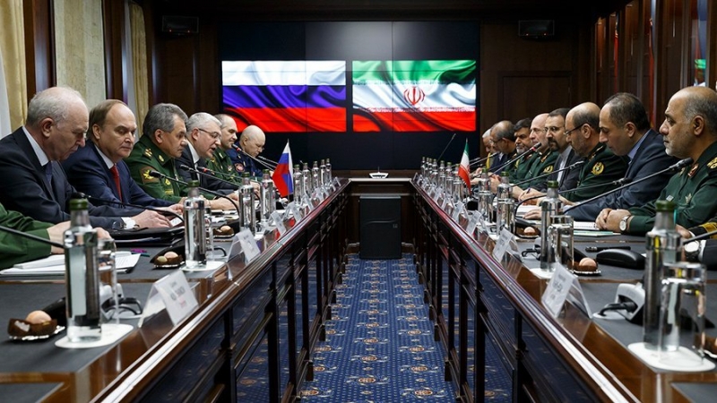 WSJ рассказала о союзе России и Ирана в условиях санкционного давления Запада