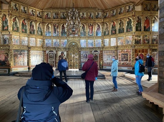  Священник объяснил, почему в русских церквях настороженно относятся к туристам