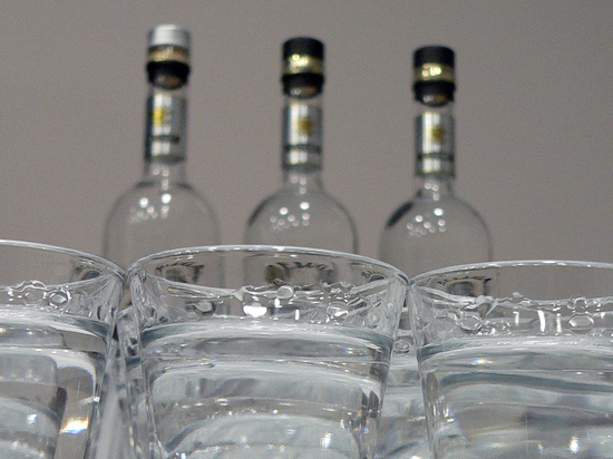 В России выросло потребление водки: виноваты санкции