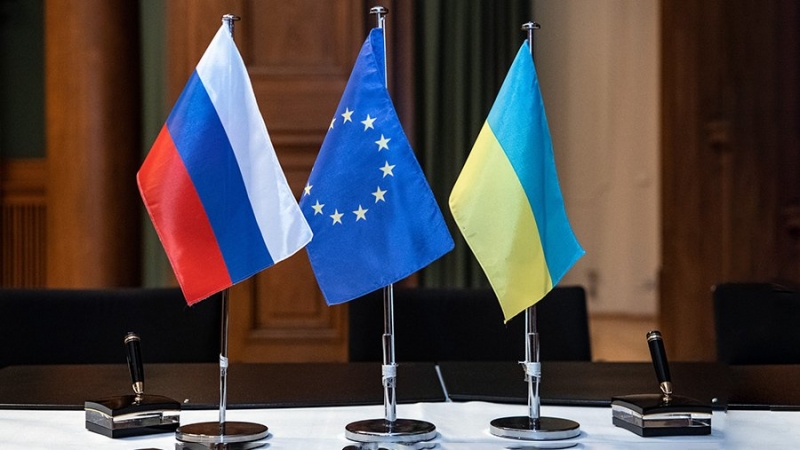 The Guardian предрекла толчок от Запада к переговорам России и Украины уже осенью