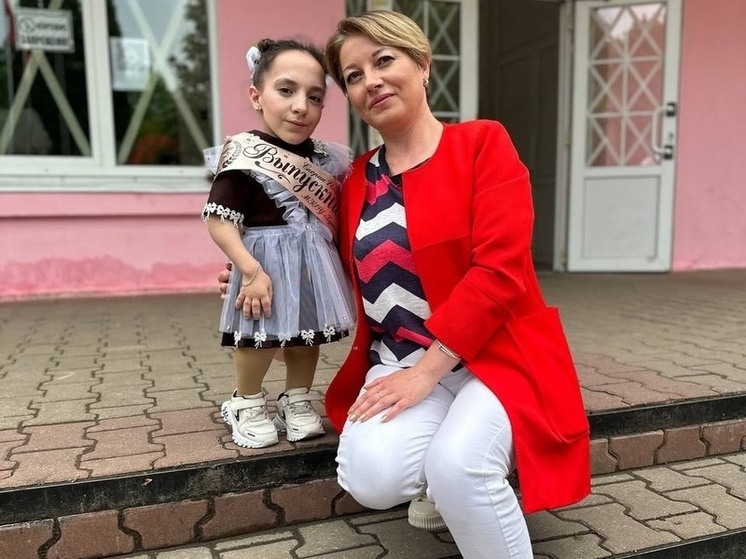 80 сантиметров счастья Курской Дюймовочки: как живет самая маленькая девушка России