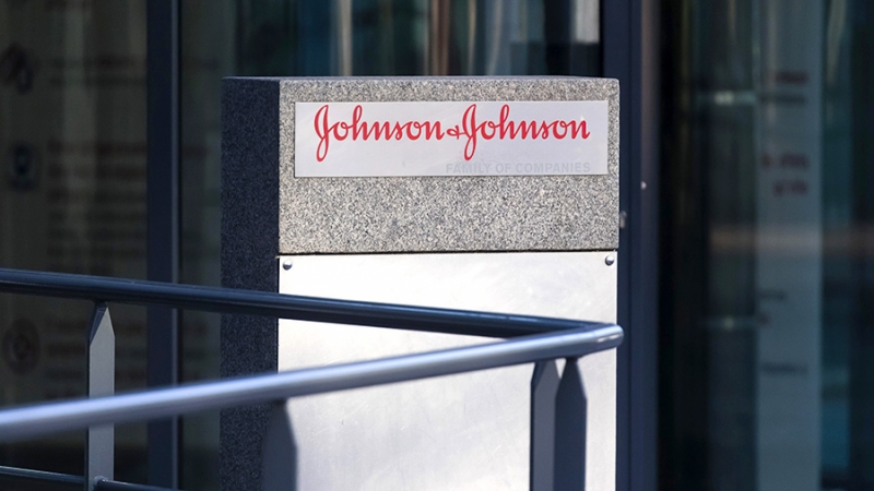 Johnson & Johnson выплатит $18,8 млн по иску о детской присыпке