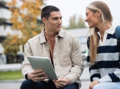 Останина поддержала планы по созданию школ будущих родителей для студентов